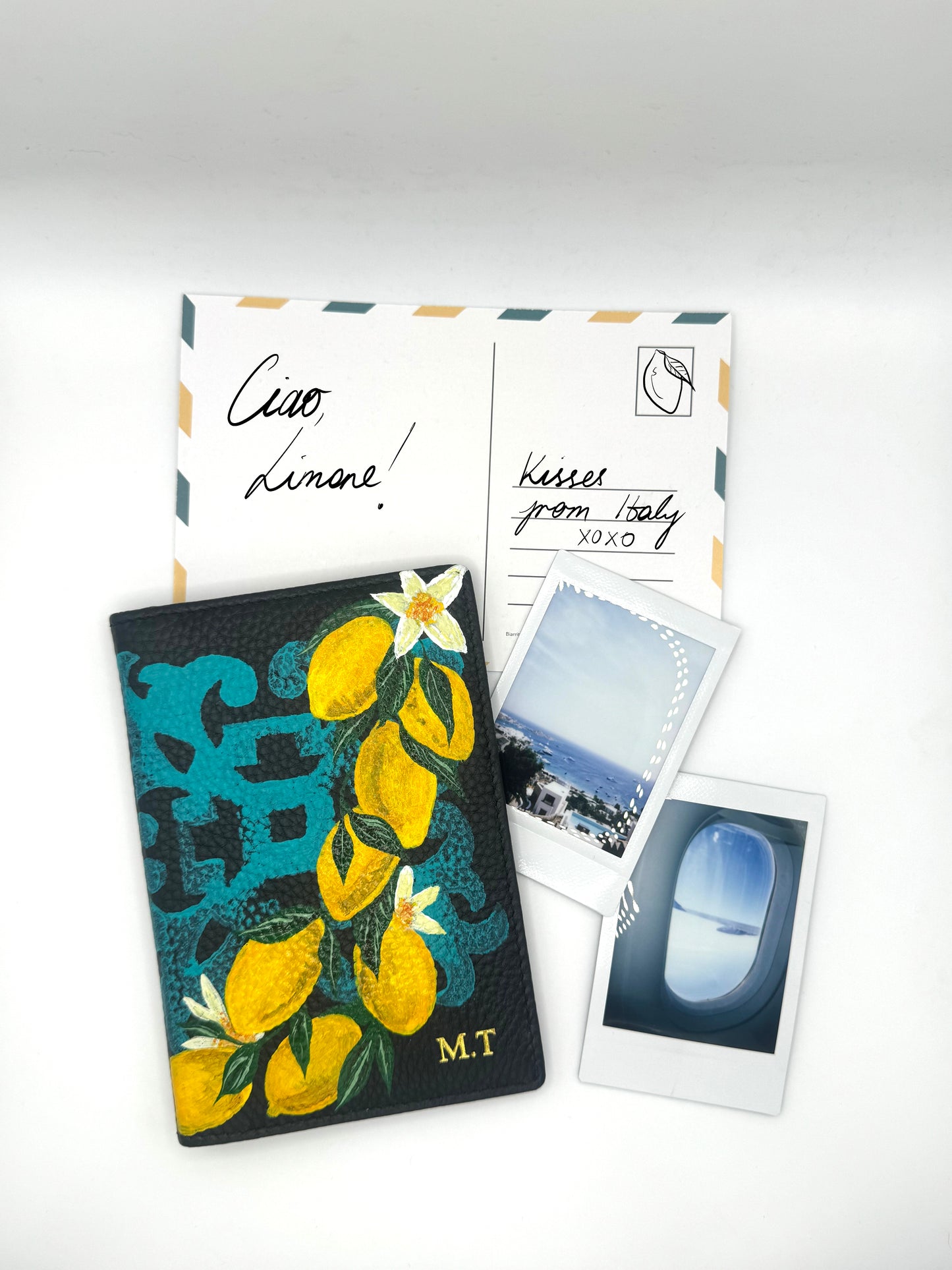 The 'Ciao, Limone' Passport Holder